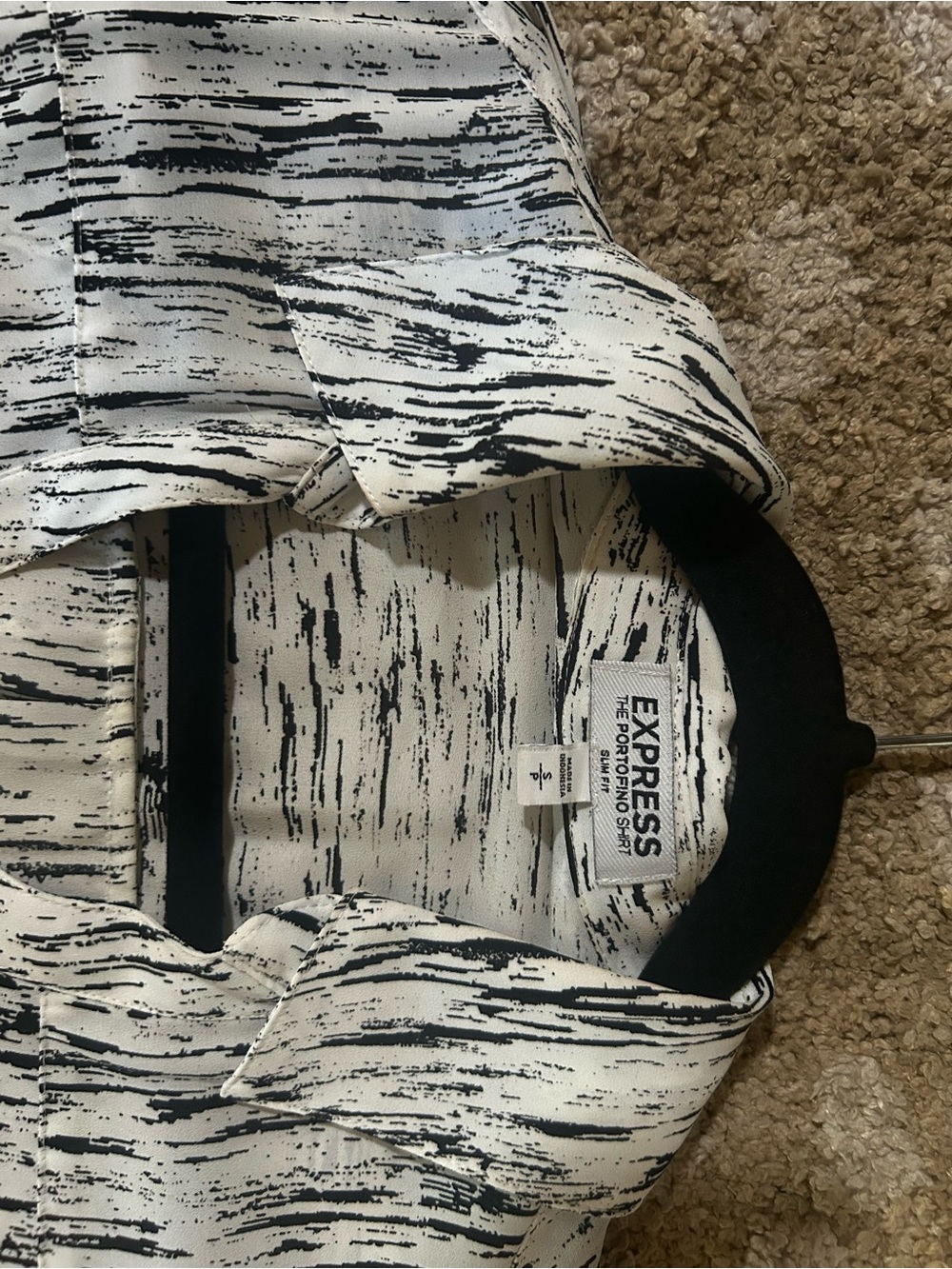 Express women’s White & Black Patterned Shirt